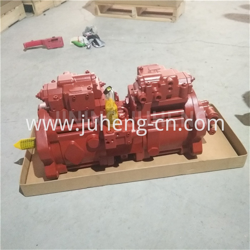 R215 7c Main Pump 5